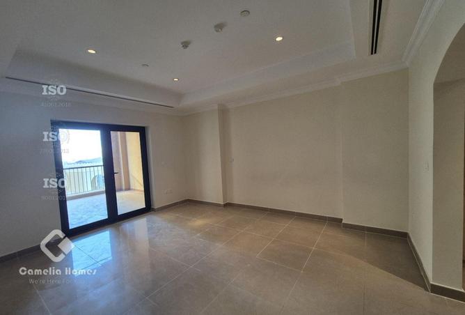 954125 - Property Image 2