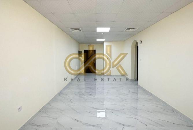 884659 - Property Image 3