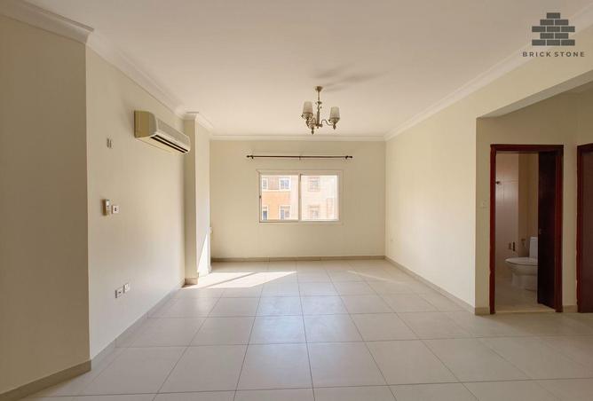 1010668 - Property Image 2