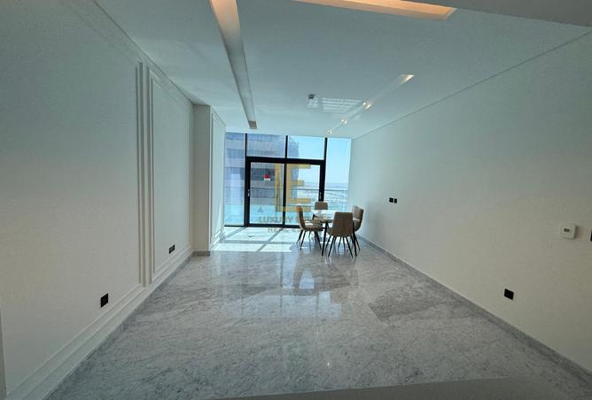 858432 - Property Main Image