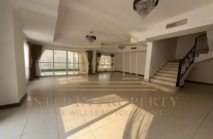 فيلا - 4 غرف نوم - 3 حمامات للايجار في شارع الوعب - الوعب - الدوحة