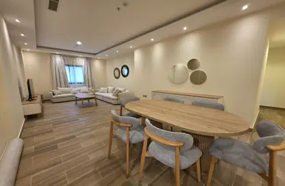 Apartment - 2 Bedrooms - 3 Bathrooms for rent in Ramada Commercial Building - Al Rawabi Street - Al Muntazah - Doha