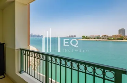 Townhouse - 2 Bedrooms - 2 Bathrooms for rent in East Porto Drive - Porto Arabia - The Pearl Island - Doha