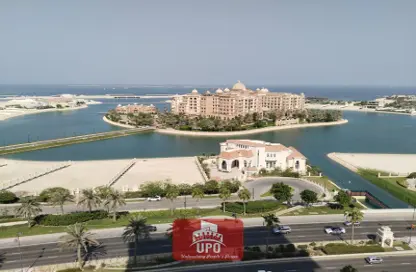 Apartment - 3 Bedrooms - 4 Bathrooms for rent in Marina Gate - Porto Arabia - The Pearl Island - Doha