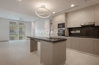 Apartment - 1 Bedroom - 2 Bathrooms for rent in Floresta Gardens - Floresta Gardens - The Pearl Island - Doha