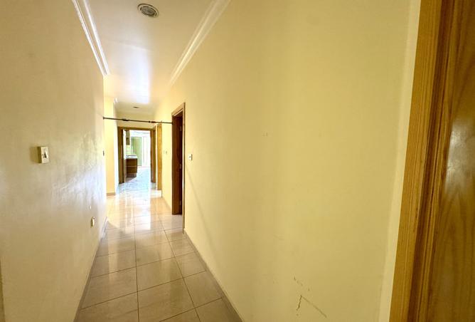 926875 - Property Image 2