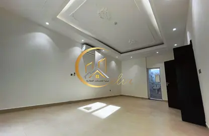Apartment - 3 Bedrooms - 3 Bathrooms for rent in Al Nasr Street - Al Nasr - Doha