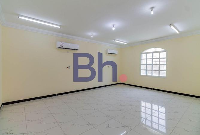 997053 - Property Image 2