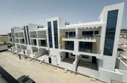 Villa - 3 Bedrooms - 5 Bathrooms for sale in Seef Lusail - Lusail City - Lusail