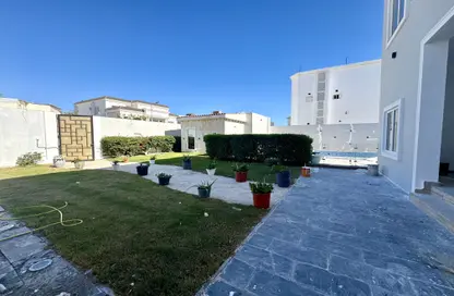 Villa - 5 Bedrooms - 7+ Bathrooms for rent in Omar Al Mukhtar Street - Diplomatic Area - Doha