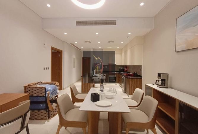 984411 - Property Image 3