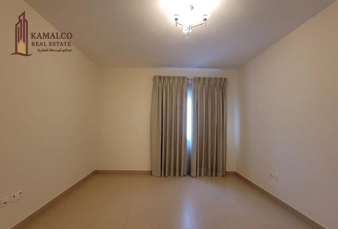 966844 - Property Image 3