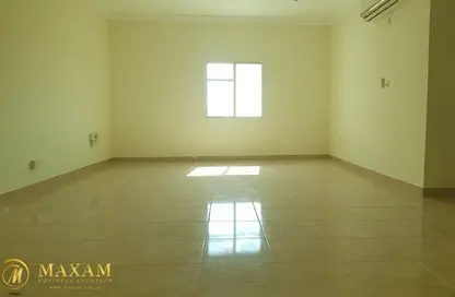 Apartment - 3 Bedrooms - 3 Bathrooms for rent in Fereej Bin Mahmoud - Doha