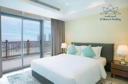 Apartment - 2 Bedrooms - 3 Bathrooms for rent in Abraj Bay - Abraj Quartiers - The Pearl Island - Doha