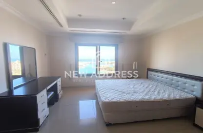 Apartment - Studio - 1 Bathroom for rent in Piazza Arabia - Porto Arabia - The Pearl Island - Doha