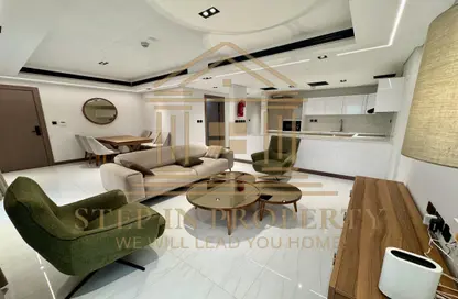 شقة - 2 غرف نوم - 3 حمامات للايجار في ويست واك - الوعب - الدوحة