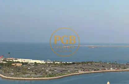 Apartment - 2 Bedrooms - 3 Bathrooms for rent in Marina Tower 02 - Marina District - Lusail