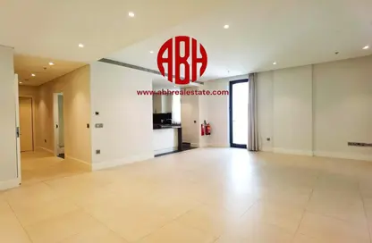 Empty Room image for: Duplex - 4 Bedrooms - 5 Bathrooms for rent in Baraha North 1 - Baraha North Apartments - Msheireb Downtown Doha - Doha, Image 1