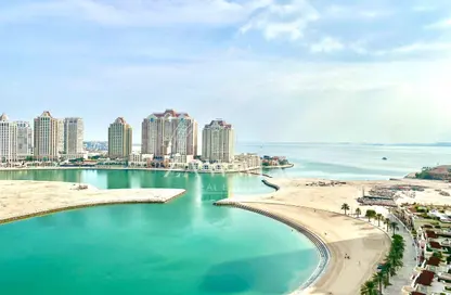 Apartment - Studio - 1 Bathroom for rent in Viva West - Viva Bahriyah - The Pearl Island - Doha