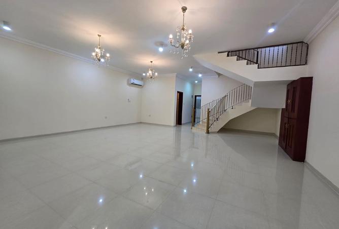 939341 - Property Image 2