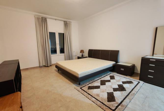 970663 - Property Image 3