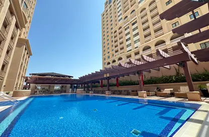 Apartment - 2 Bedrooms - 3 Bathrooms for rent in East Porto Drive - Porto Arabia - The Pearl Island - Doha