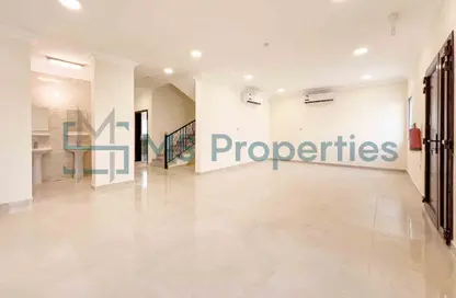 Villa - 6 Bedrooms - 6 Bathrooms for rent in Al Kheesa - Al Kheesa - Umm Salal Mohammed