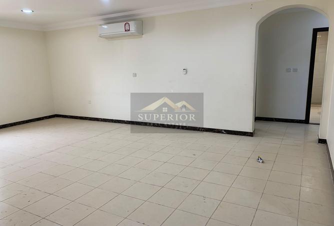 940181 - Property Image 3