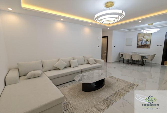 938183 - Property Image 2