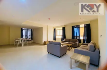 Apartment - 3 Bedrooms - 3 Bathrooms for rent in Fereej Bin Mahmoud North - Fereej Bin Mahmoud - Doha