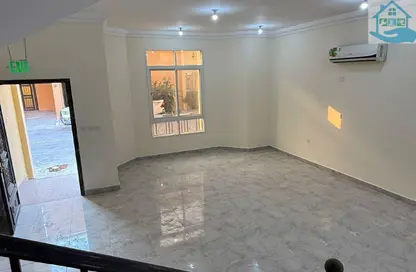 Apartment - 1 Bedroom - 1 Bathroom for rent in Umm Salal Ali - Umm Salal Ali - Doha