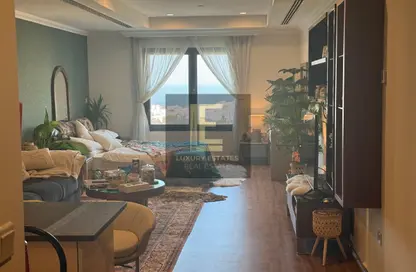 Apartment - Studio - 1 Bathroom for rent in Regency Pearl 2 - Regency Pearl 2 - The Pearl Island - Doha