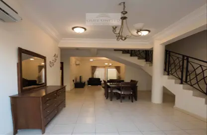 Compound - 4 Bedrooms - 3 Bathrooms for rent in Old Airport Road - Old Airport Road - Doha