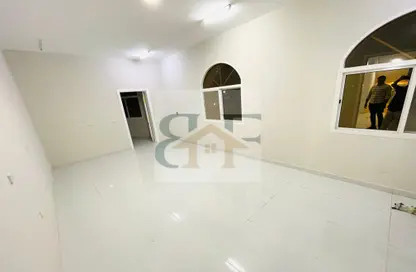 شقة - 1 حمام للايجار في اللقطة - اللقطة - الدوحة