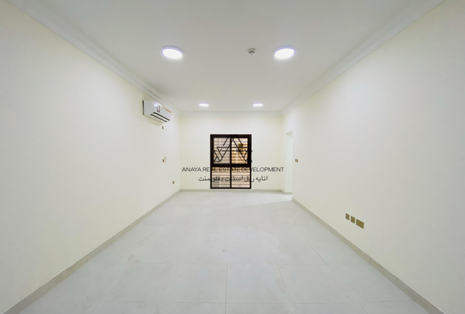 950467 - Property Main Image