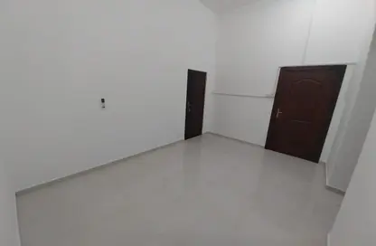 Apartment - 1 Bedroom - 1 Bathroom for rent in Salwa Road - Al Aziziyah - Doha