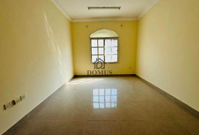 951535 - Property Image 2