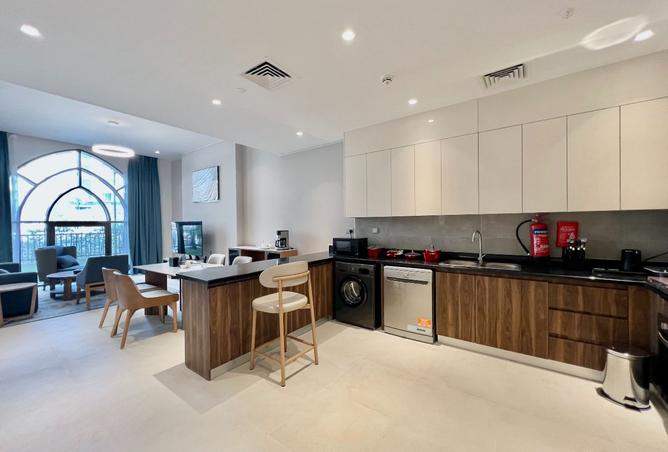 992033 - Property Image 3