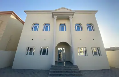 Villa - 7+ Bedrooms - 7+ Bathrooms for sale in Al Kheesa - Al Kheesa - Umm Salal Mohammed