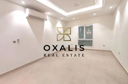 شقة - 3 غرف نوم - 3 حمامات للايجار في شارع النصر - النصر - الدوحة شقة - 3 غرف نوم - 3 حمامات للايجار في شارع النصر - النصر - الدوحة