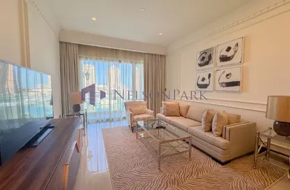 شقة - 2 غرف نوم - 4 حمامات للايجار في The St. Regis Marsa Arabia Island - Marsa Arabia - جزيرة اللؤلؤة - الدوحة