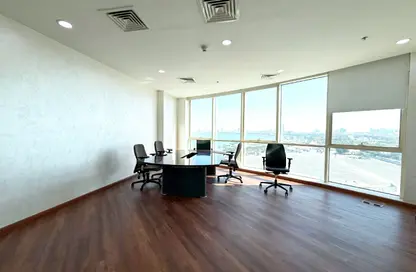مساحات مكتبية - استوديو - 4 حمامات للايجار في شارع بحيرة الخليج الغربي - بحيرة وست لاجون - الدوحة