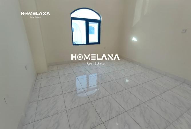 999414 - Property Image 2