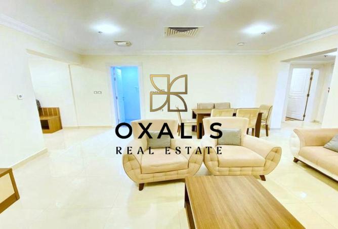 928207 - Property Image 3