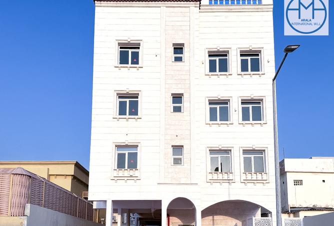 945238 - Property Image 2