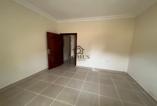 936496 - Property Image 3