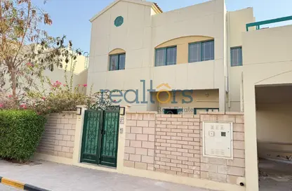 مجمع سكني - 4 غرف نوم - 4 حمامات للايجار في شارع النعمان - العزيزية - الدوحة