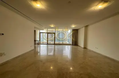 Apartment - 3 Bedrooms - 5 Bathrooms for rent in West Bay Tower - West Bay - West Bay - Doha