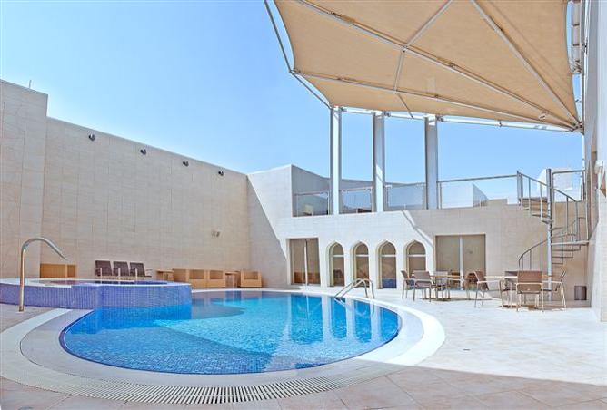 935248 - Property Image 2