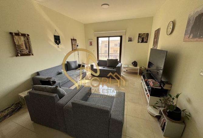 944525 - Property Image 2